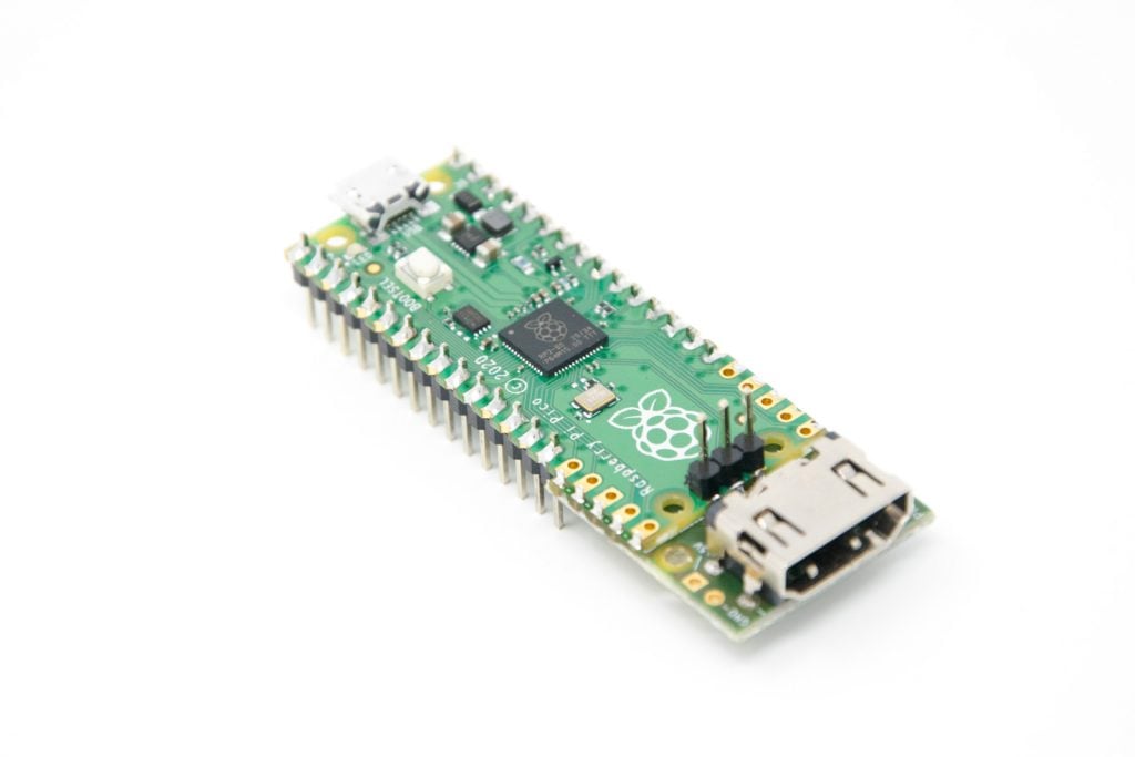 Raspberry Pi Pico W  Overview, Features and Specs - Tutorial