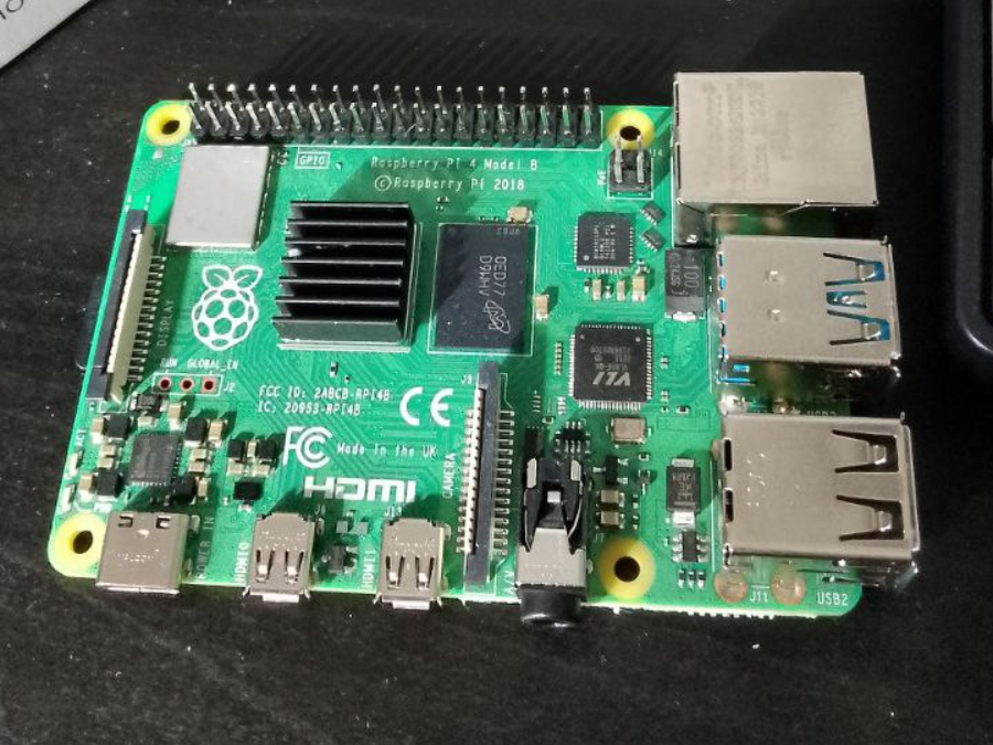 Raspberry Pi 4 B, 4 GB di RAM, Computer a scheda singola